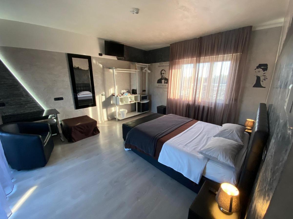 B2In Suite & Office Capriate San Gervasio Dış mekan fotoğraf