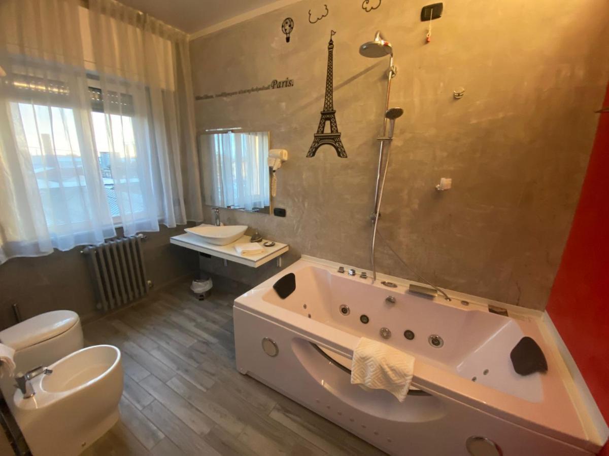 B2In Suite & Office Capriate San Gervasio Dış mekan fotoğraf