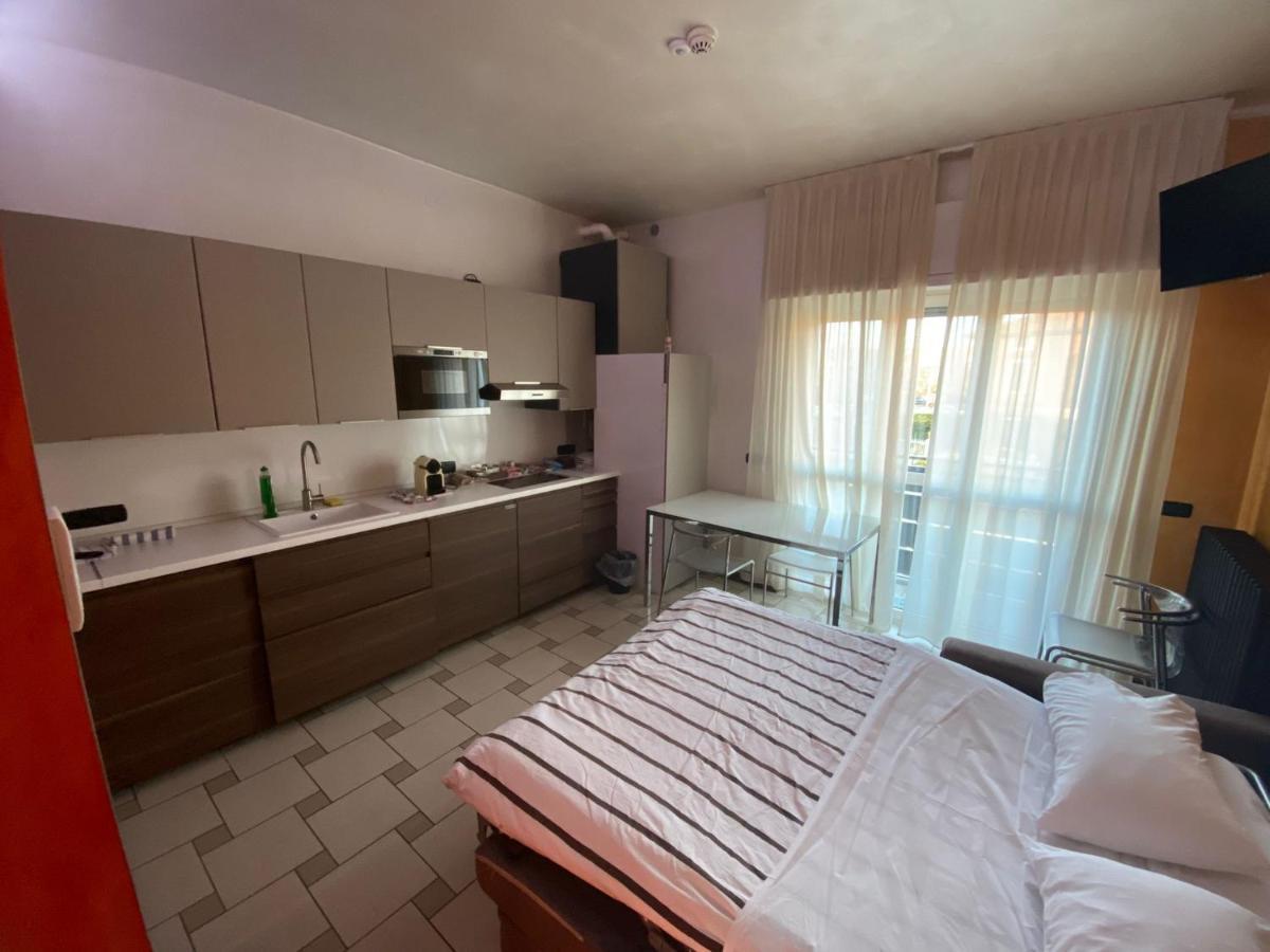 B2In Suite & Office Capriate San Gervasio Dış mekan fotoğraf